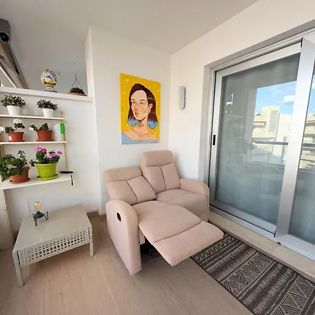 4814 з Bedrooms San Pedro *